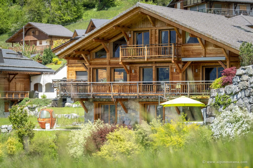 Pourquoi Samoëns est la Destination Idéale pour Acheter un Chalet de Luxe ?